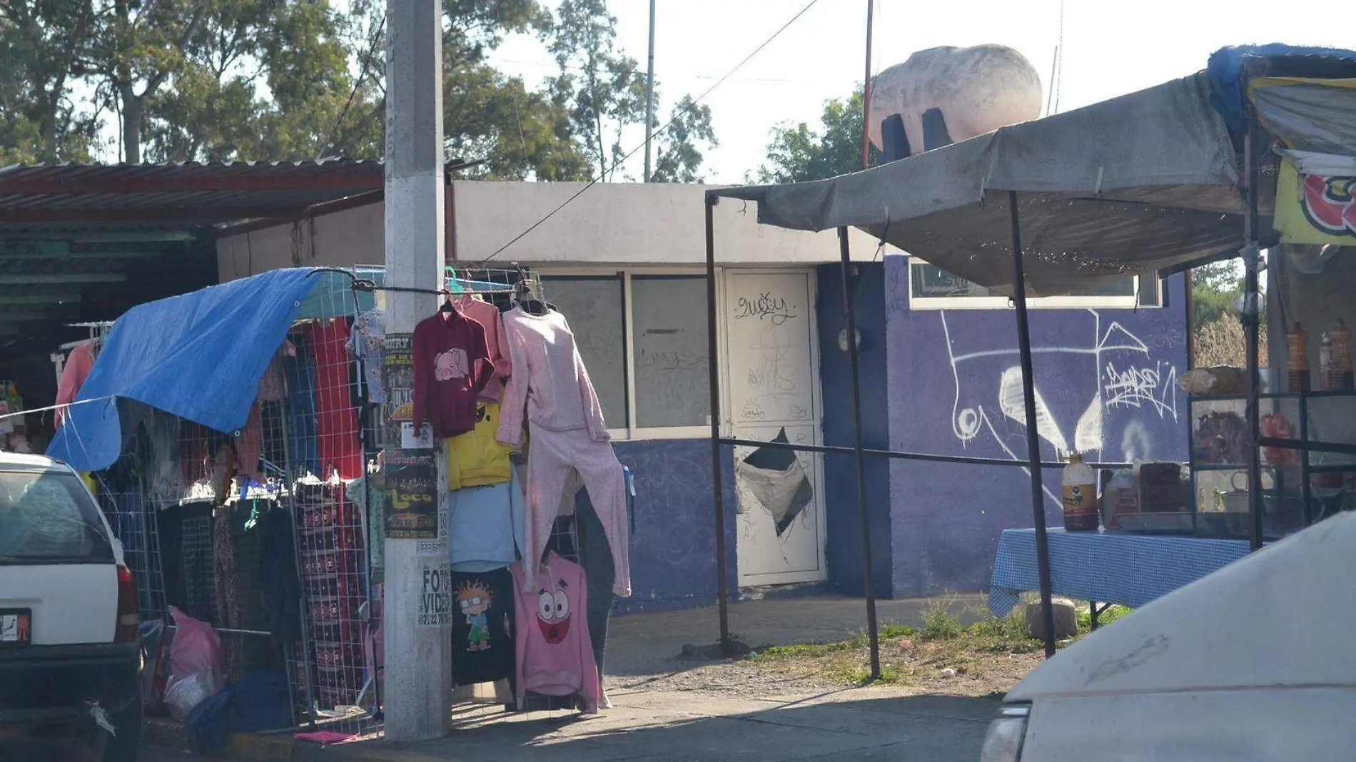 Casetas de vigilancia en mal estado 